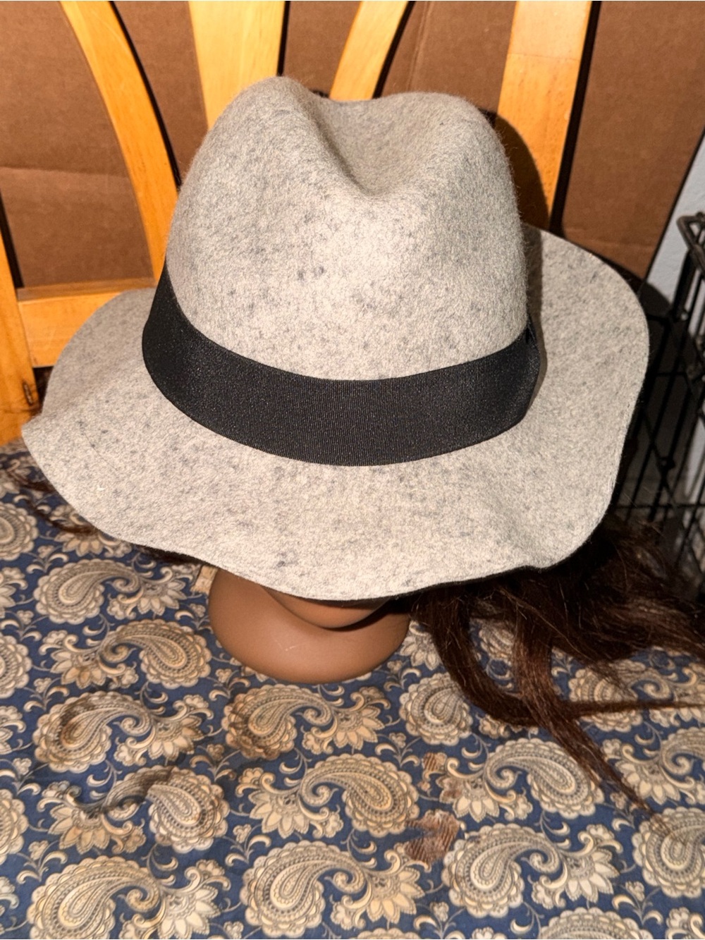 Classic Gray Wool Fedora with Black Band - Women's Accessory